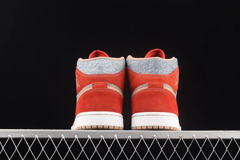 All categories Air Jordan Jordan series basketball shoes Air Jordan 1 Mid G version pure original Levi's x Air Jordan 1 Mid "Denim" AJ1 Joe 1 Levi's denim mid-top basketball shoes DM4352-600